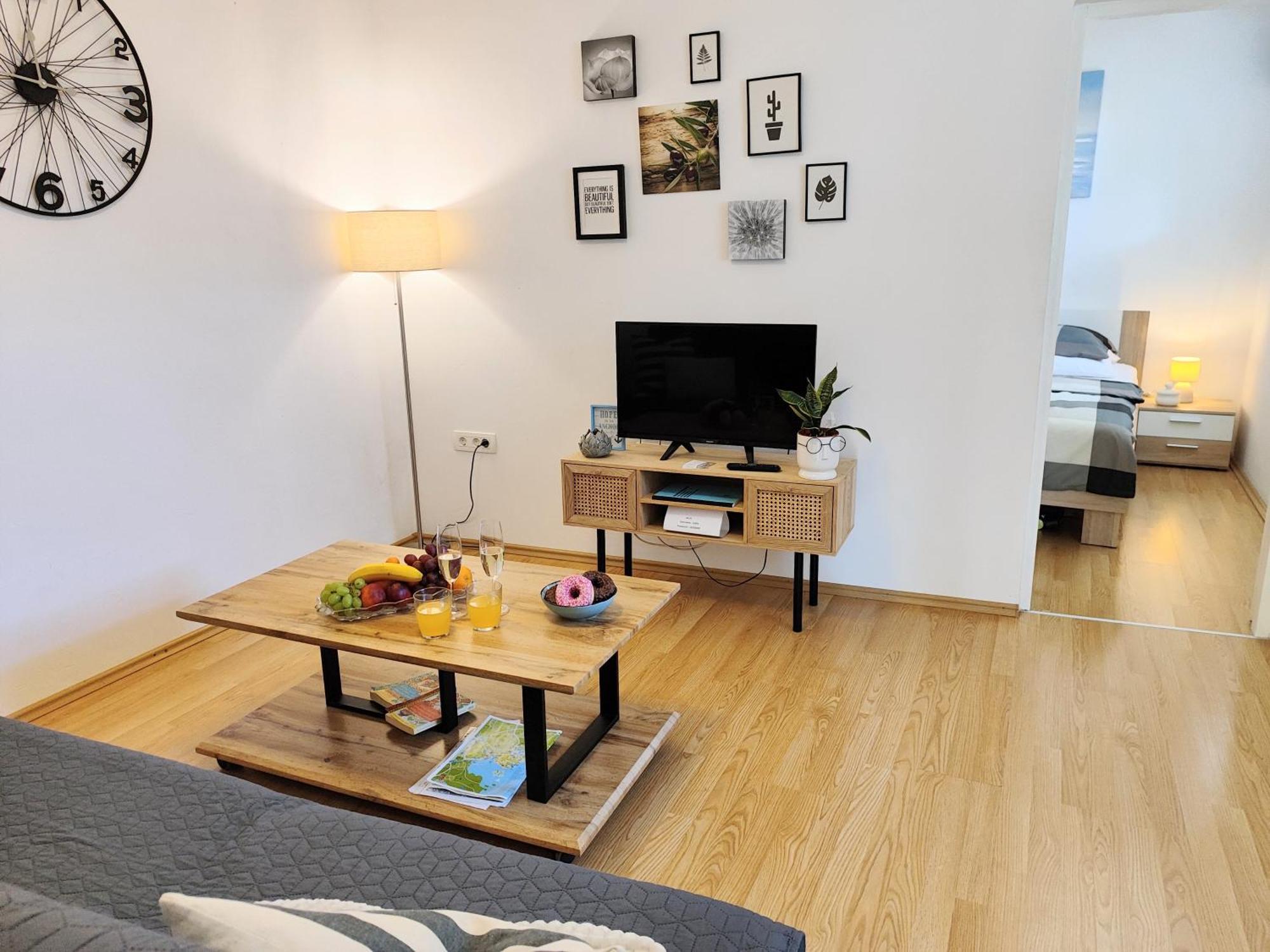 Apartments Pavao 1402 พูลา ภายนอก รูปภาพ